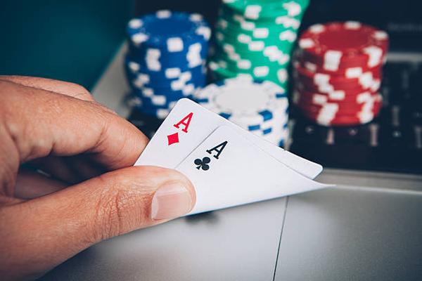 Comparing Different Gaming Options Among casinò online non aams