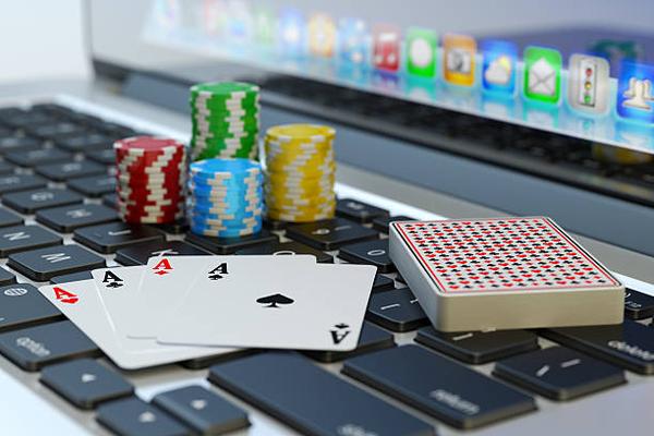 Enjoy Progressive Jackpot Features across online casinos Singapore for Slot Fans